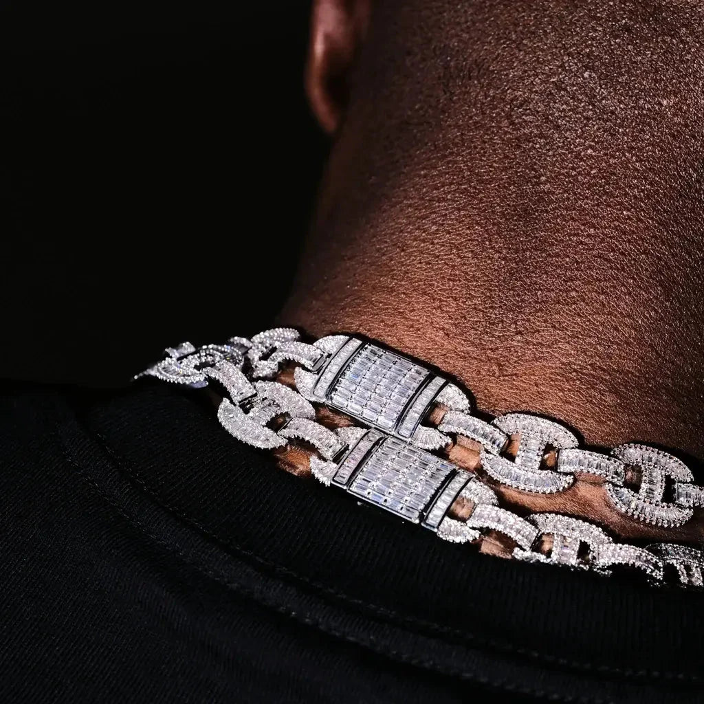 15mm Baguette Mariner Chain White Gold