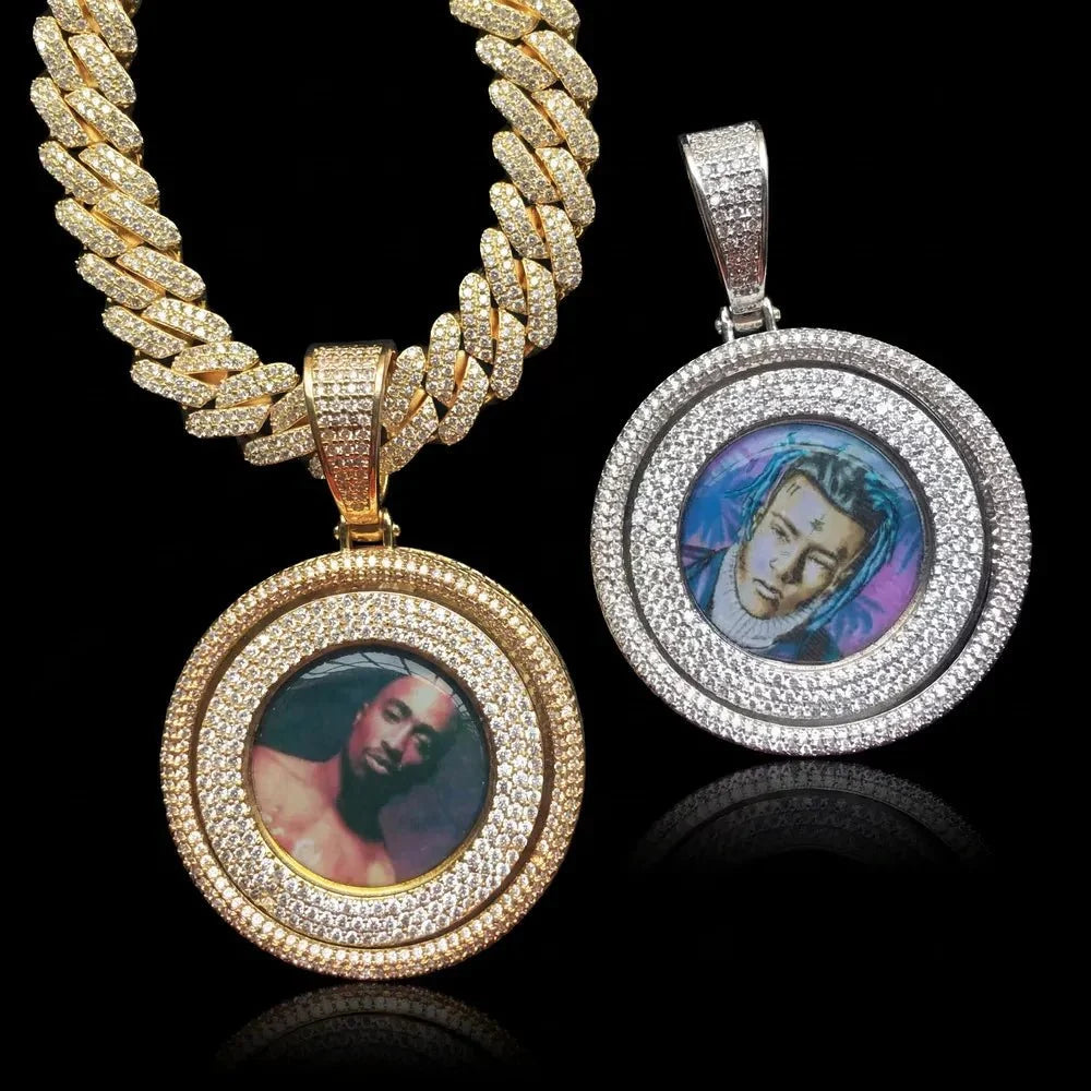 3D Full-Diamond Rotating Round Photo Pendant