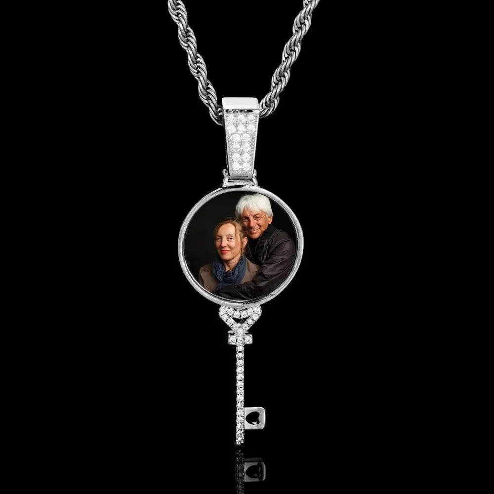 3D Round Key Solid Custom Photo Pendant in White Gold - 22mm