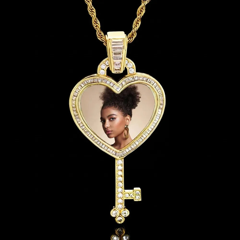 3D Solid Key Heart Custom Photo Pendant - 37mm