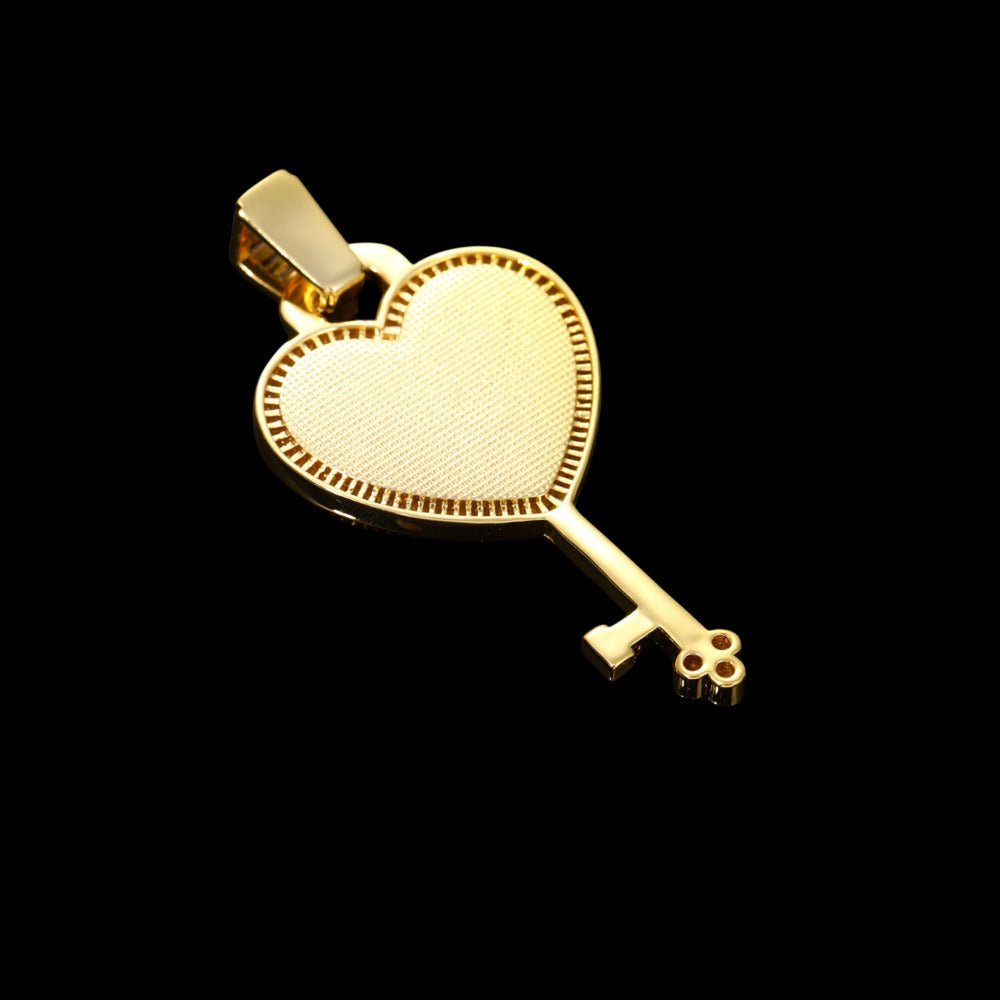 3D Solid Key Heart Custom Photo Pendant - 37mm