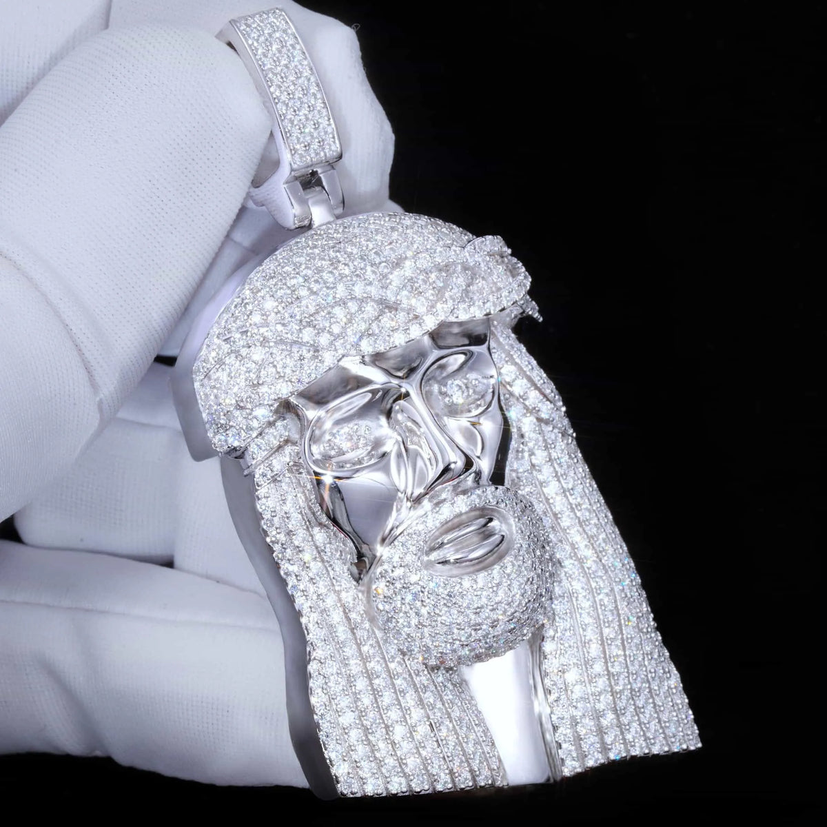 925S & VVS Moissanite Jesus In White Gold