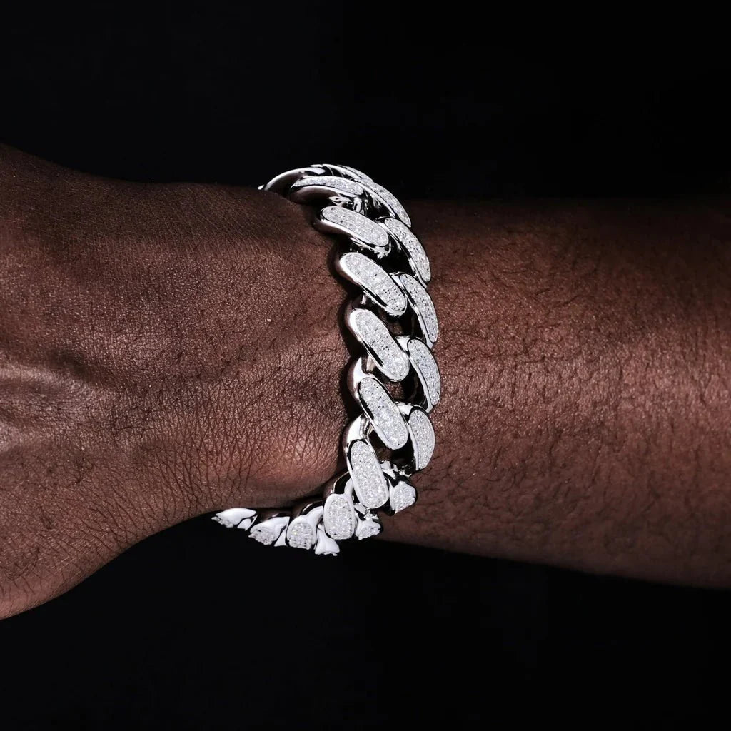 Iced Cuban Link Bracelet (19mm) in White Gold