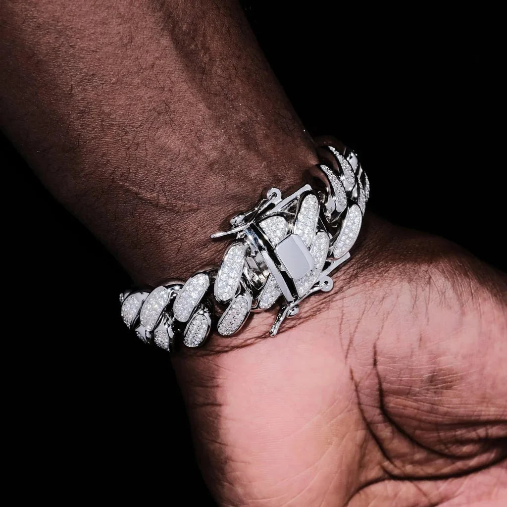 Iced Cuban Link Bracelet (19mm) in White Gold