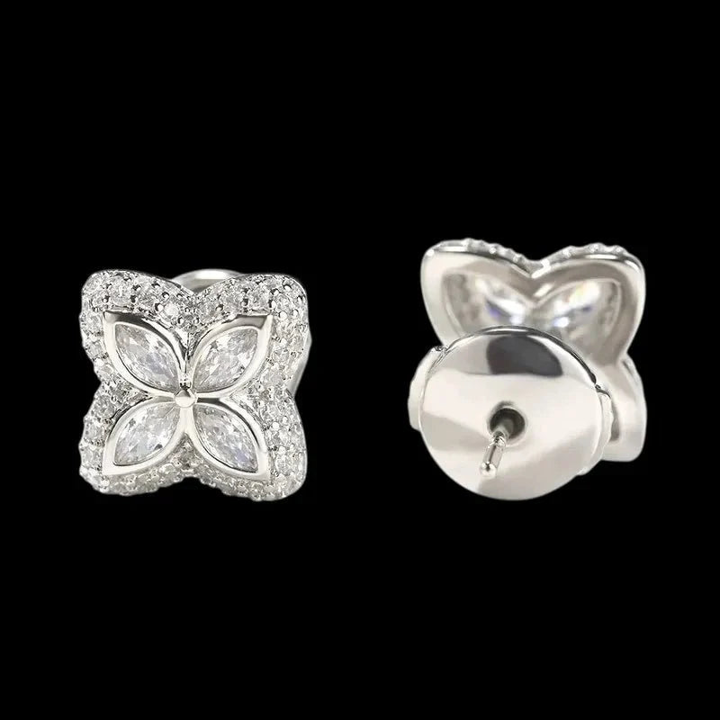 Iced Clover Earrings in Green Diamond - 13mm