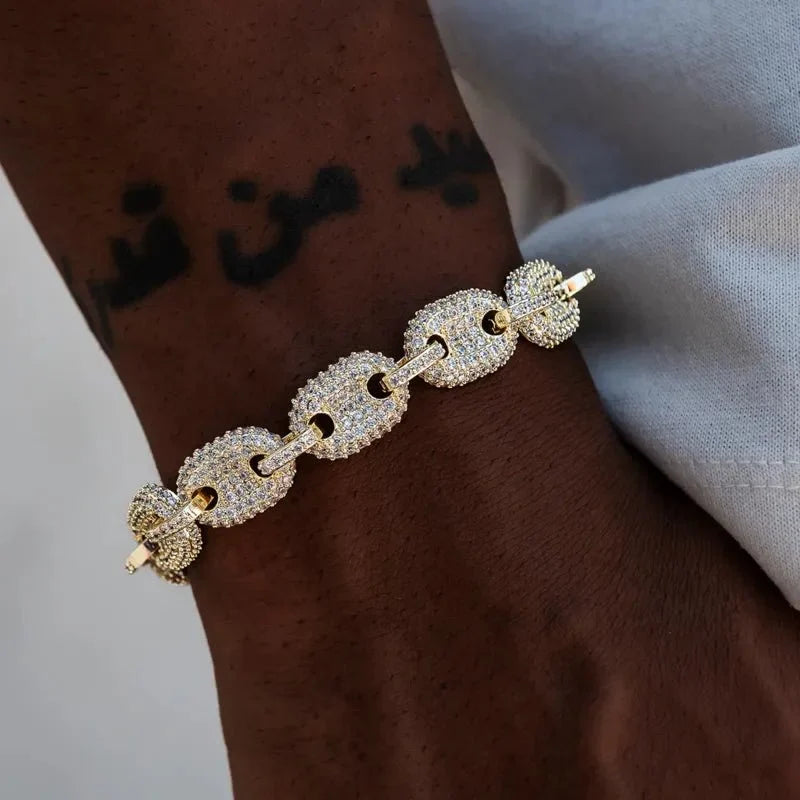 Iced Puffed Mariner Bracelet in Yellow Gold- 12mm