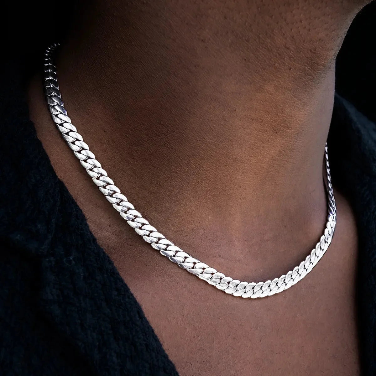 AURXYA Signature Cuban Chain – White Gold 8MM