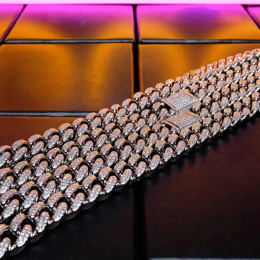 Buckle Iced Cuban Link Chain in White Gold - 14mm