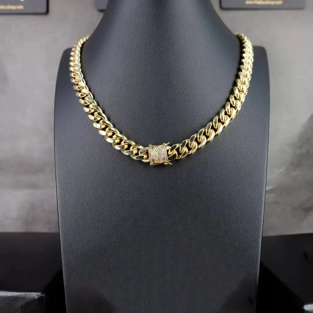 Cuban Link Chain In Yellow Goldplated -10Mm