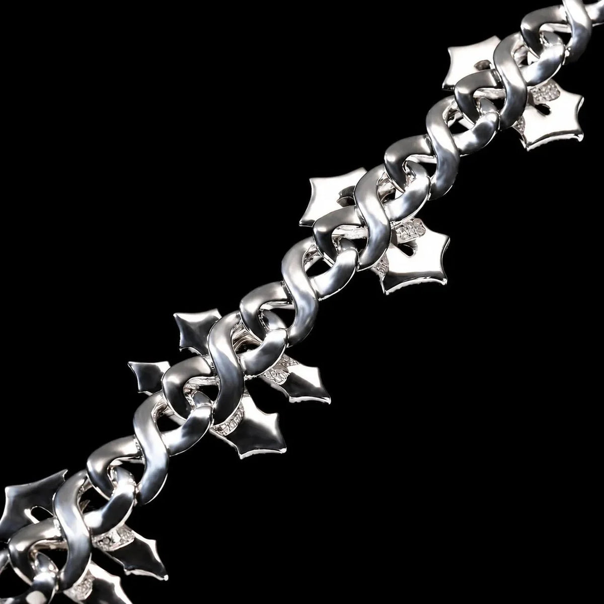 Custom Thorn-Spiked Letter Iced-Out Cuban Chain - 15mm