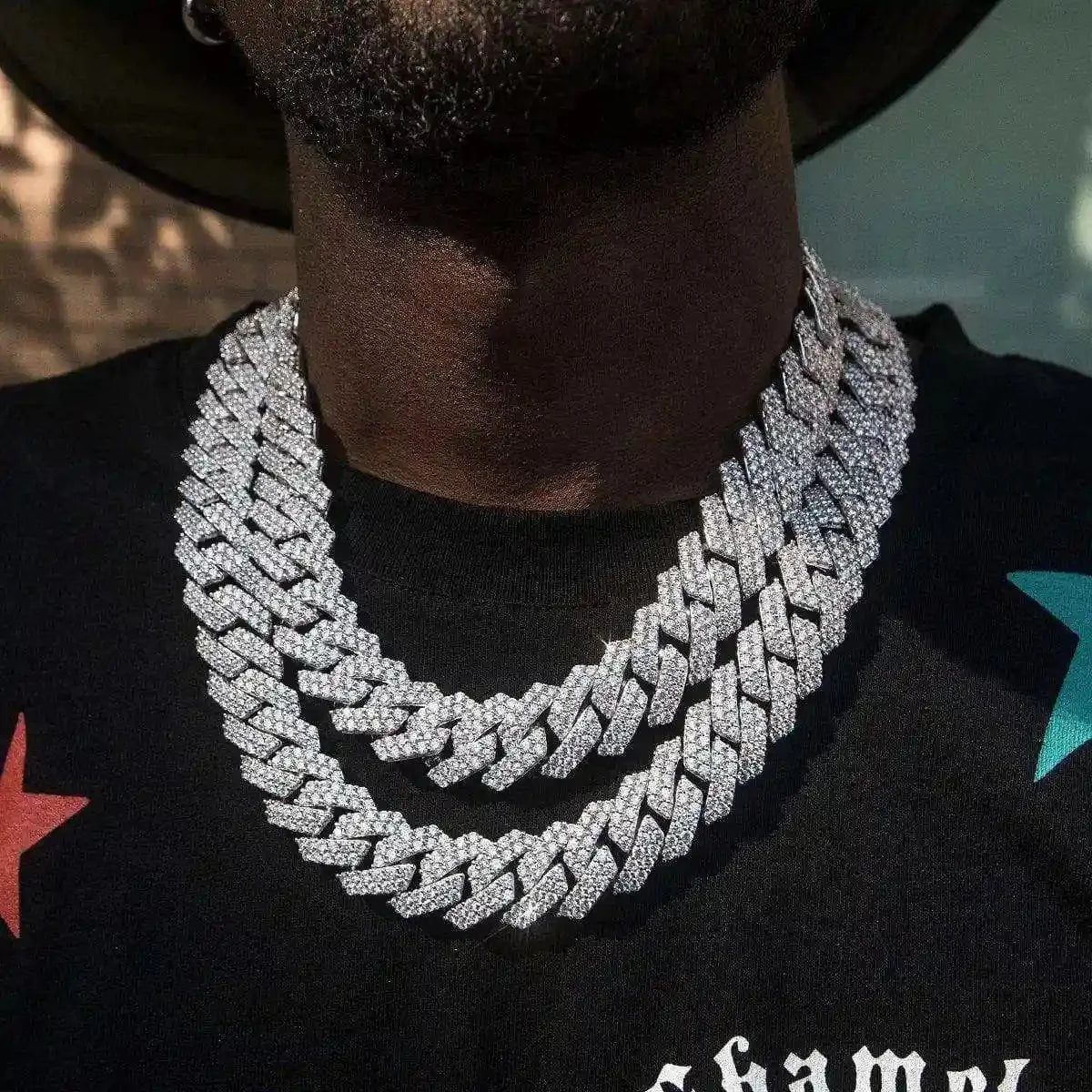 Diamond Prong Link Chain in White Gold - 19mm