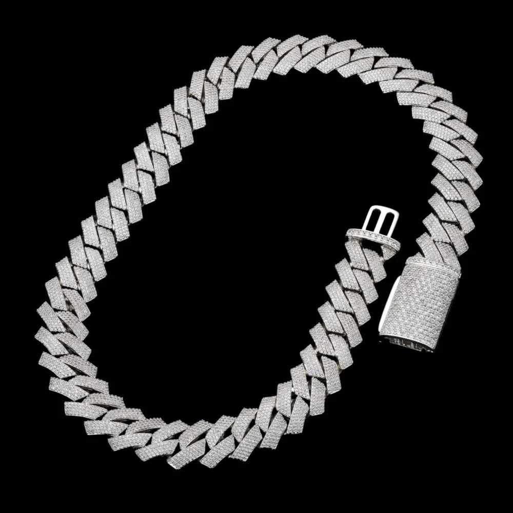 Full Iced-Out Rhombus Cuban Link Chain in White Gold - 20mm