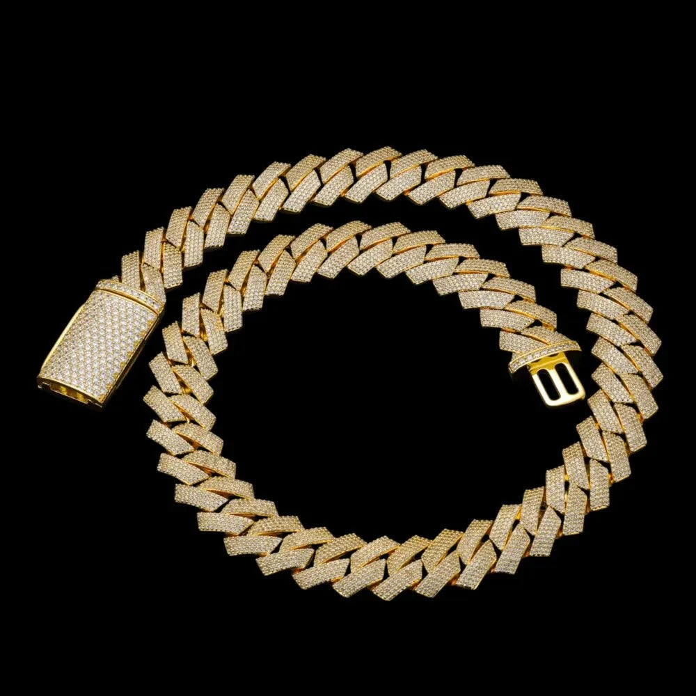 Full Iced-Out Rhombus Cuban Link Chain in White Gold - 20mm
