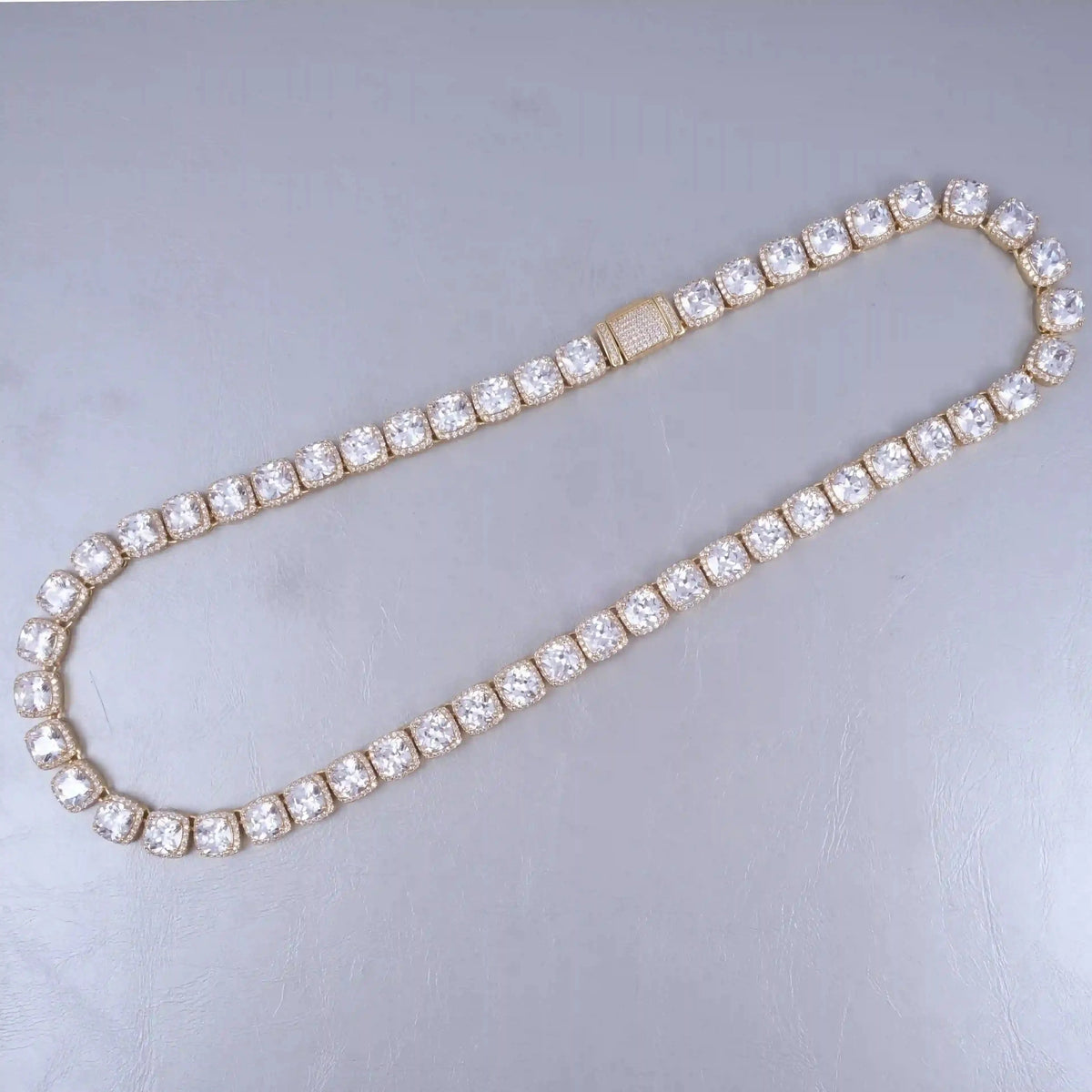 Glacier Clustered Tennis Chain in 18K Gold