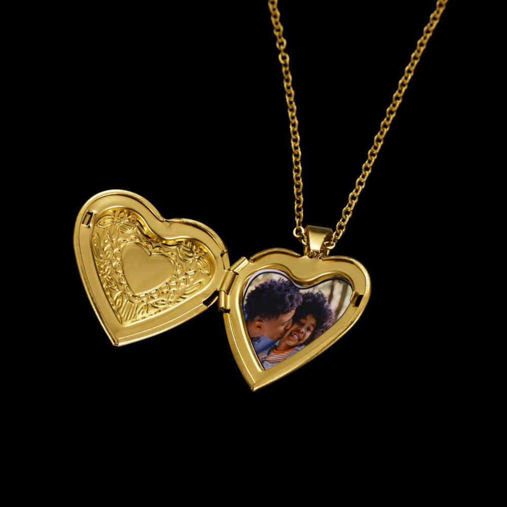 Memorial Engraved Heart-Shaped Custom Photo Pendant - 28mm