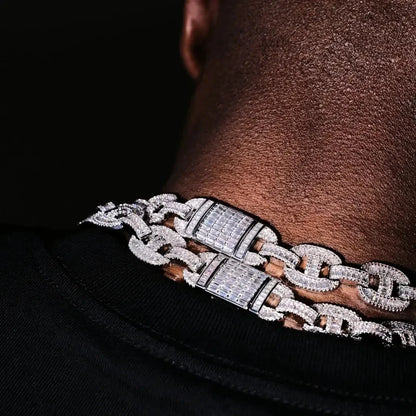 15mm Baguette Mariner Chain White Gold