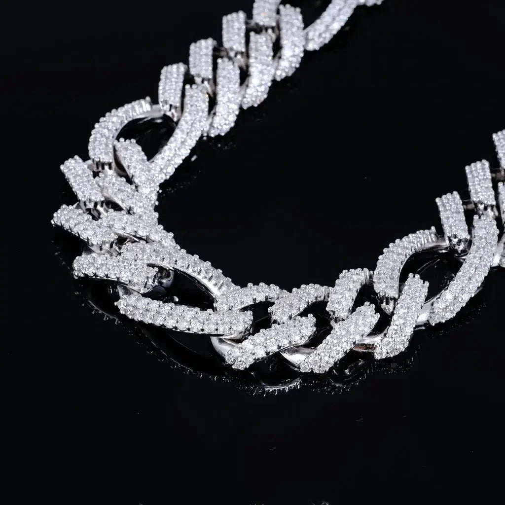 Iced Figaro Chain in White Gold - 19mm