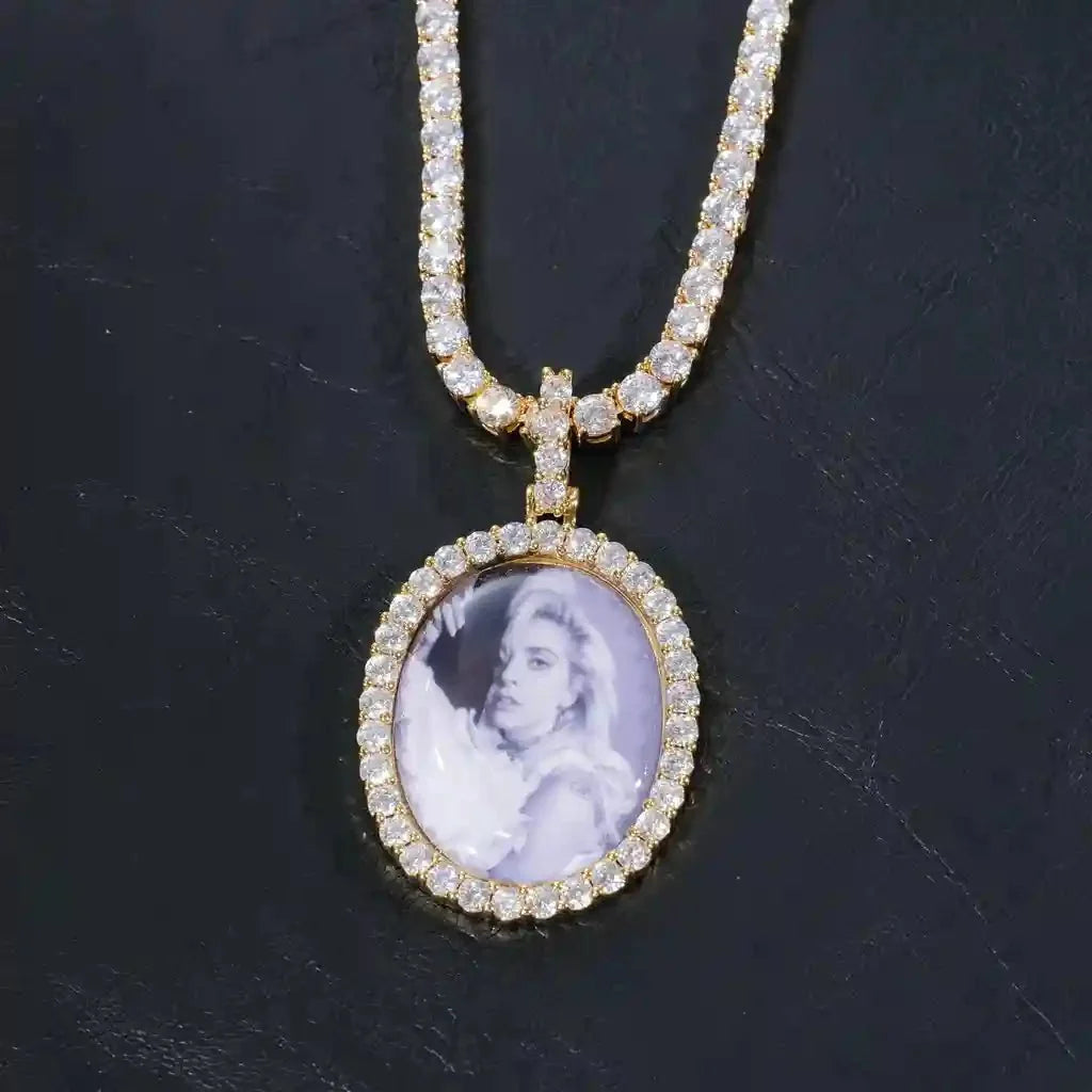 3D Oval Custom Picture Pendant