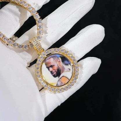 3D SPINNING 2-FACED CUSTOM PICTURE ROUND PENDANT