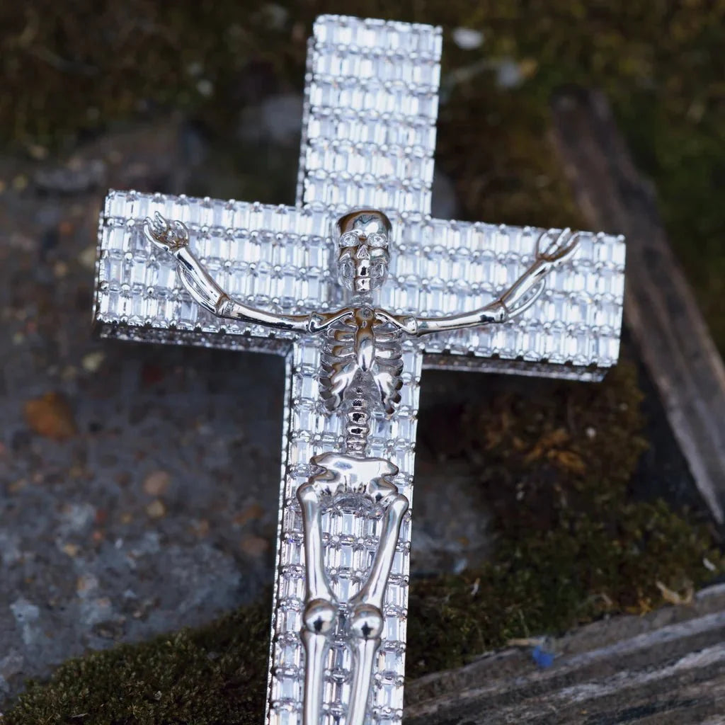 3D Skull Cross Baguette Solid Iced Pendent - 51MM