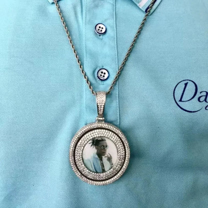 3D Full-Diamond Rotating Round Photo Pendant