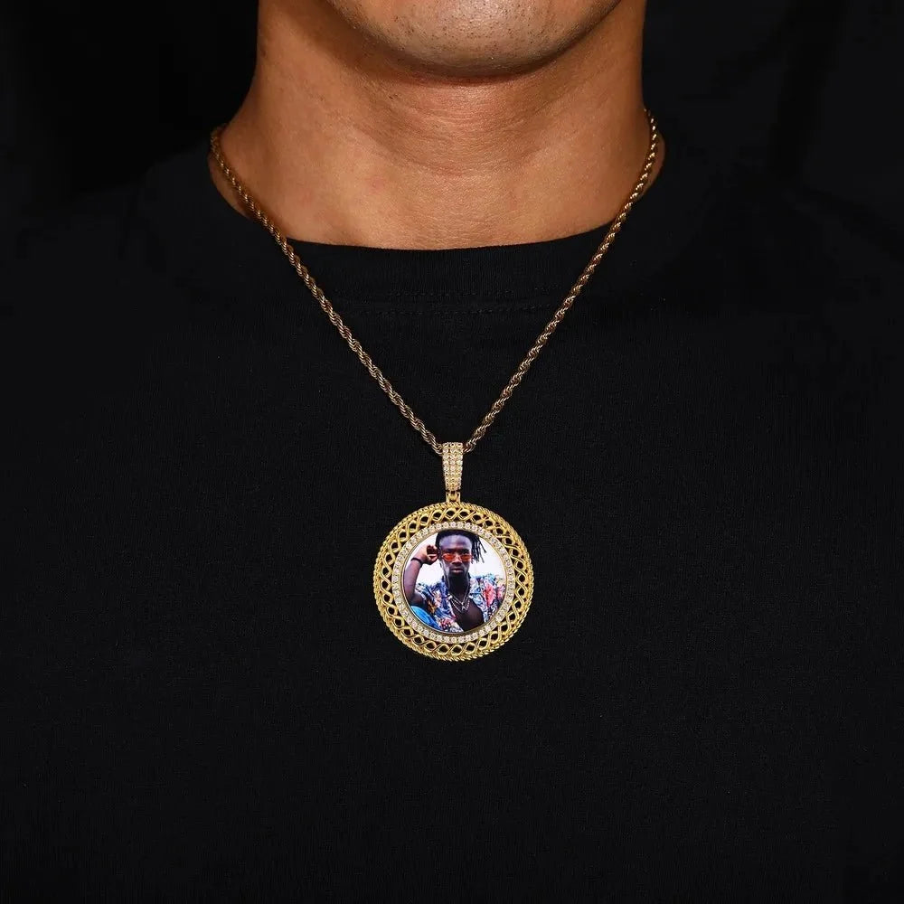 3D Memory Custom Photo Frame Round Hollowed-Out Pendant - 45mm