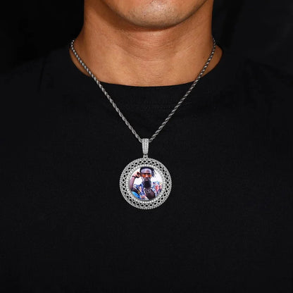 3D Memory Custom Photo Frame Round Hollowed-Out Pendant - 45mm