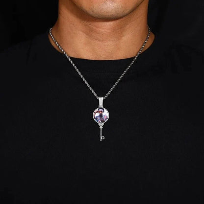 3D Round Key Solid Custom Photo Pendant in White Gold - 22mm