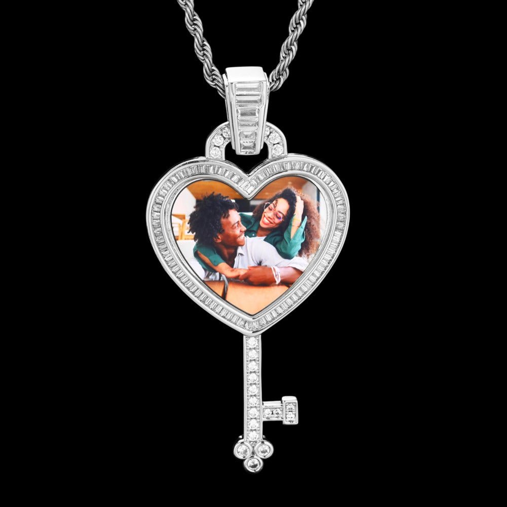 3D Solid Key Heart Custom Photo Pendant - 37mm
