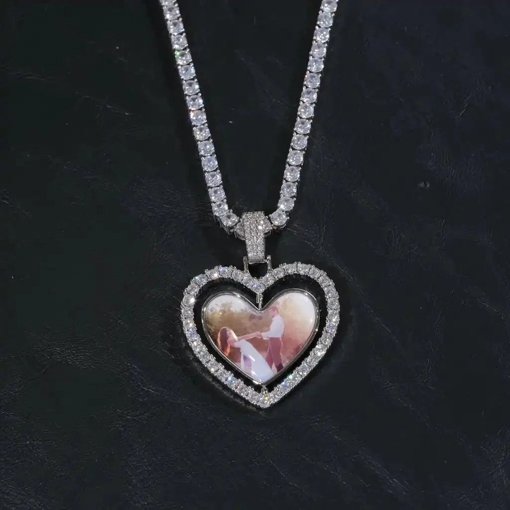 3D SPINNING 2-FACED HEART CUSTOM PICTURE PENDANT
