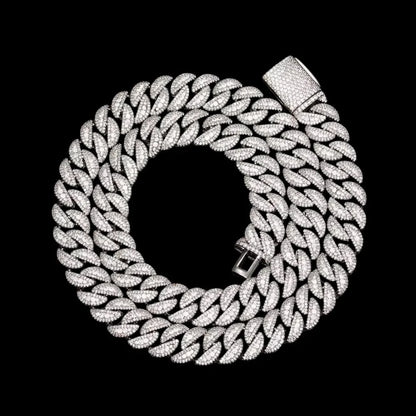 5A Prong Iced Cuban Link Chain in Yellow Gold - 14mm
