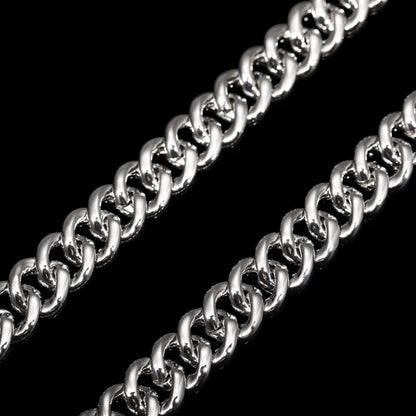 5A Prong Iced Cuban Link Chain in Yellow Gold - 14mm