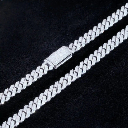925S & VVS Moissanite 6.5MM Prong Cuban Link Chain