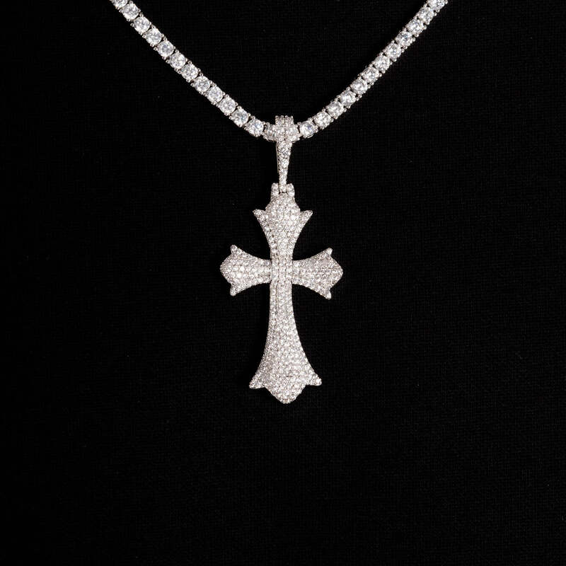 Chrome Cross Pendant in White Gold