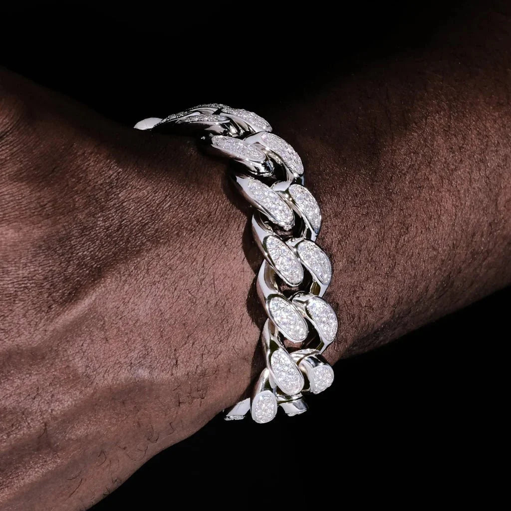 Iced Cuban Link Bracelet in White Gold - 19mm