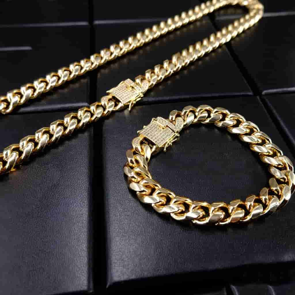 Iced Lock Cuban Link Bracelet