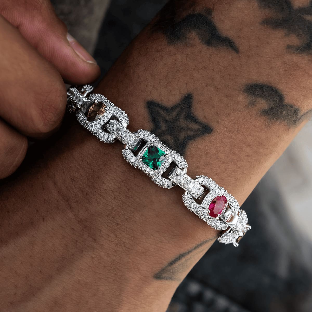 Diamond Multicolor Cluster Mariner Bracelet - 10mm