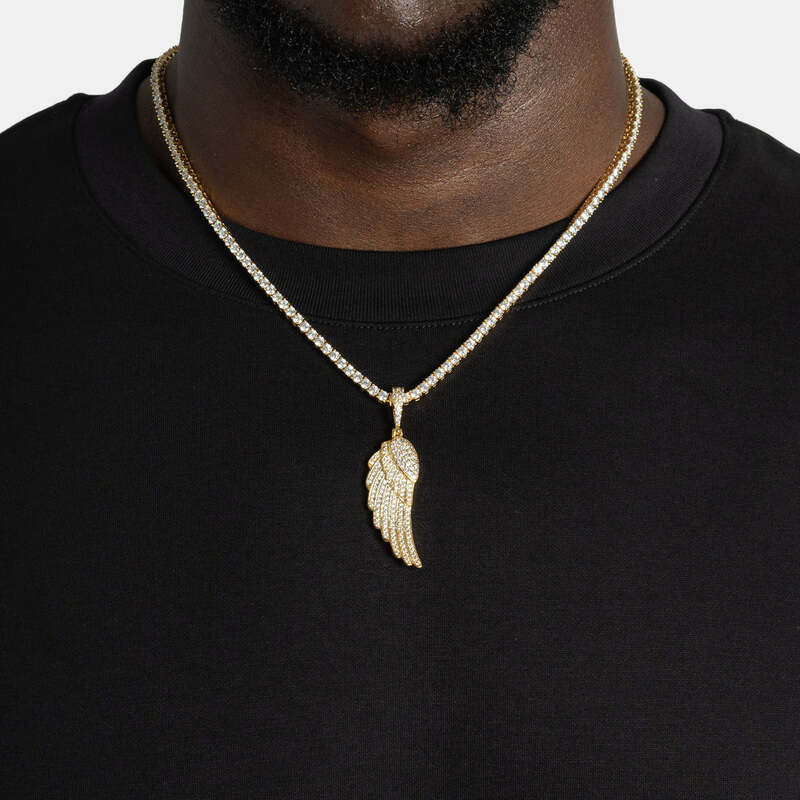 Iced Wing Pendant In Yellow Gold - 16mm