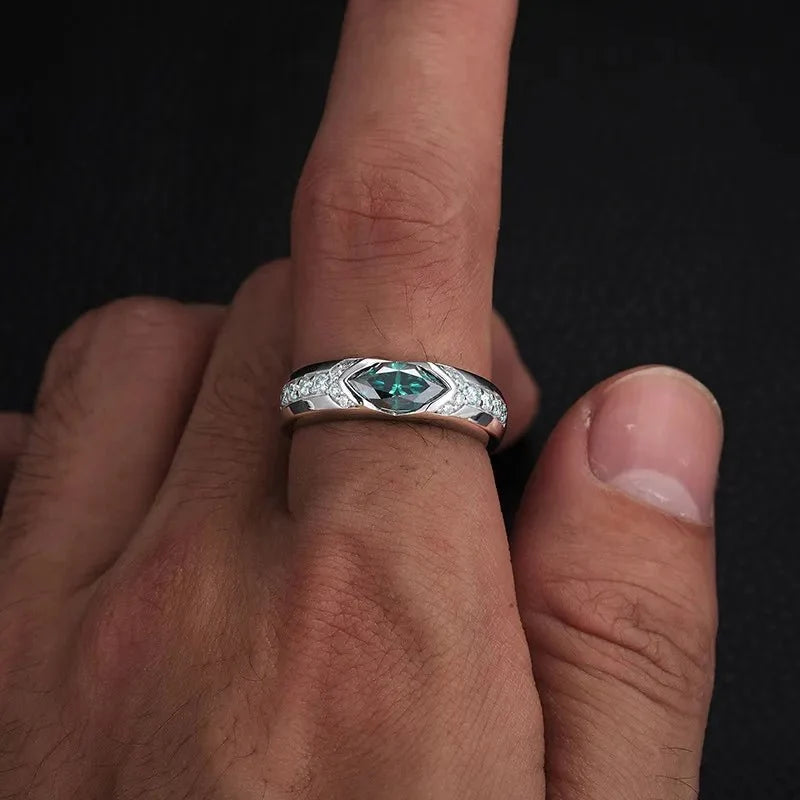 925 VVS Moissanite Green Horus Ring