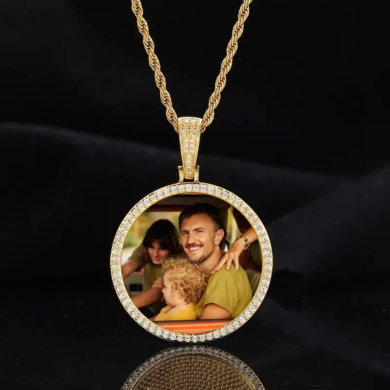 Photo Custom Round Pendant in White Gold - 45mm