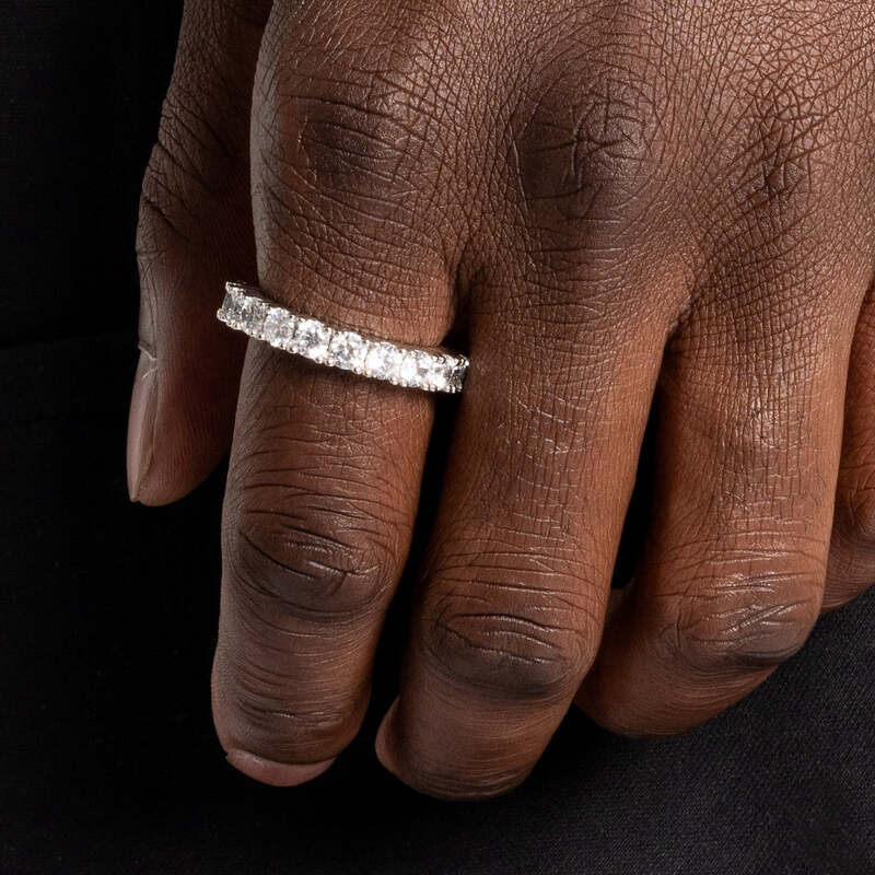 S925 Tennis Ring In White Gold - 4mm