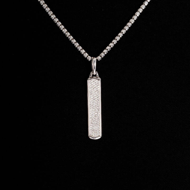 Skyline Pendant In White Gold