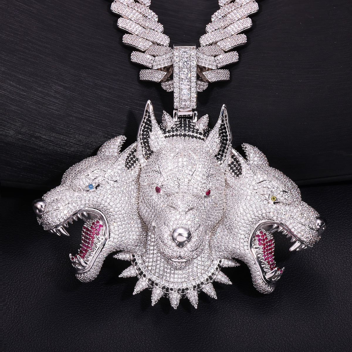 Cerberus Pendant in White Gold