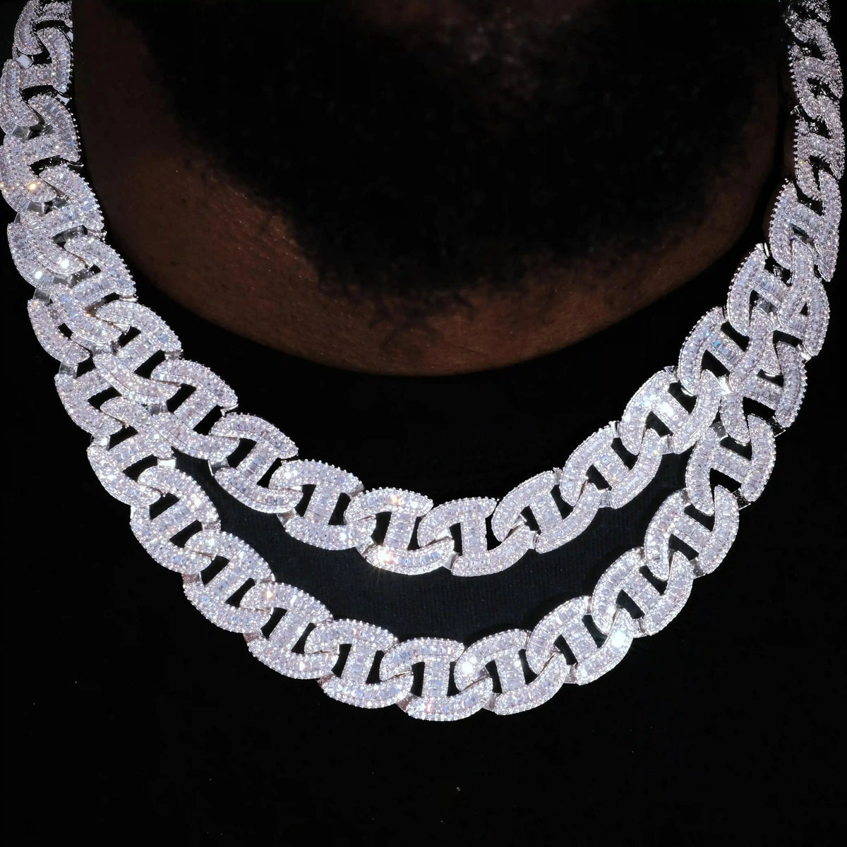 Baguette Chain Link Necklace in White Gold - 15mm