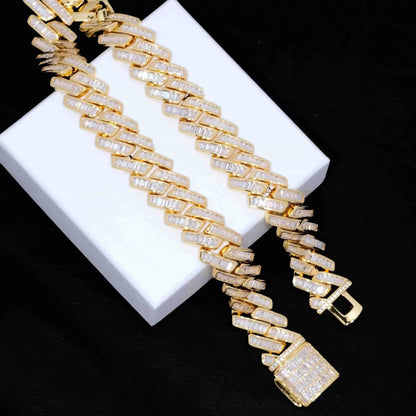 Baguette Channel Set Cuban Chain in 18k Gold - 19mm