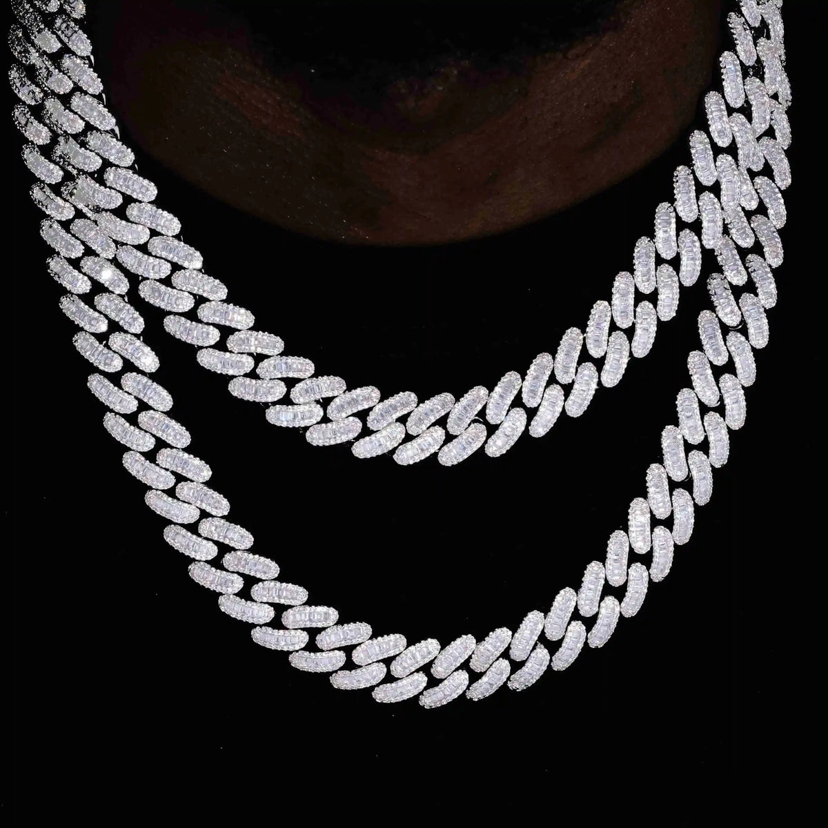 Baguette Cuban Link Chain in White Gold - 16mm