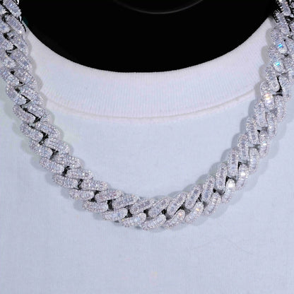Baguette Cuban Link Chain in White Gold - 16mm