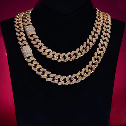 Buckle Iced Cuban Link Chain in Yellow Gold - 14mm