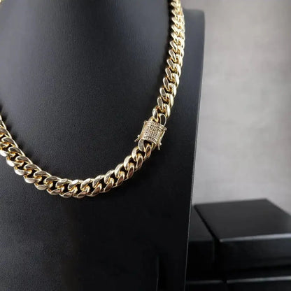 Cuban Link Chain In Yellow Goldplated -10Mm