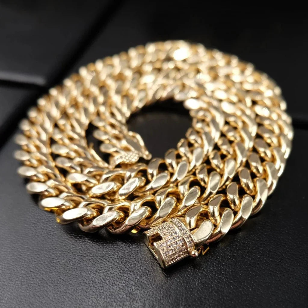 Cuban Link Chain In Yellow Goldplated -10Mm